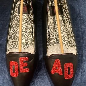 Strange Cvlt Dead Dagger Flats